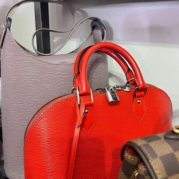 Live share show today at 1:00 pm EST
15 second runs
Stay green to be seen - Picture 14 of 14